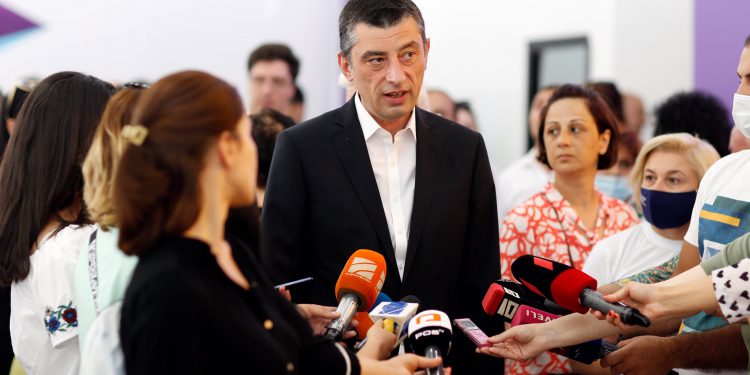 გიორგი გახარია: კოვიდსიტუაციას უკიდურესად მძიმედ შევაფასებ, ამაზე ციფრები მეტყველებს