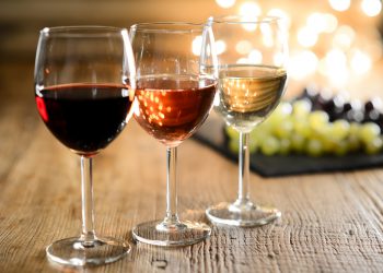 ქართული ღვინის საექსპორტო პოტენციალის გაზრდის მიზნით, მთავრობამ „ქართული ღვინის პოპულარიზაციის ხელშეწყობის სახელმწიფო პროგრამა“ დაამტკიცა