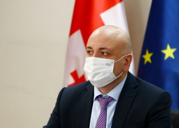 ზურაბ აზარაშვილი: „თურქეთის ბაზრის გახსნით, ათეულობით მედიკამენტზე ფასი მნიშვნელოვნად შემცირდა”