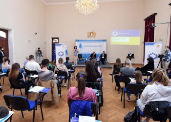 საქართველოს განათლებისა და მეცნიერების სამინისტროს მხარდაჭერით უკრაინელი მოქალაქეები ქართულ ენას სწავლობენ