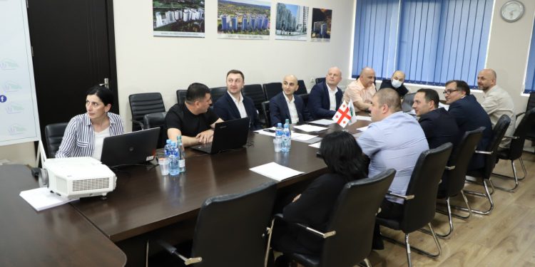 სააგენტო 768 დევნილ ოჯახს სოფლად სახლს შეუსყიდის