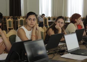 რთველის პერიოდში, ღვინის ეროვნული სააგენტო კახეთის რეგიონში მცხოვრებ 150 ახალგაზრდას ღვინის საწარმოებში ოპერატორის პოზიციაზე დაასაქმებს