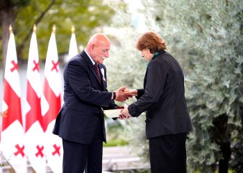 პრეზიდენტი — დღემდე სწორედ ვეტერანების ბრძოლამ და თავდადებამ შეუნარჩუნა ჩვენს ქვეყანას საბრძოლო სულისკვეთება