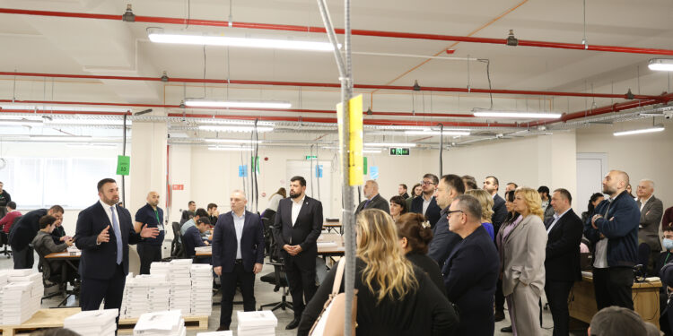 საარჩევნო ადმინისტრაციაში საოპერაციო-სასაწყობო სივრცის და 2024 წლის არჩევნების შუალედური ანგარიშის პრეზენტაცია გაიმართა