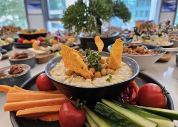 “ელკანა”-მ » ხორბლის ენდემური სახეობების, მარცვლოვანი და პარკოსანი კულტურების ადგილობრივი ჯიშებისგან დამზადებული კერძების დეგუსტაცია გამართა