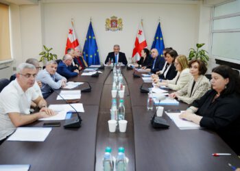 პროფესიული განვითარების საბჭოს გადაწყვეტილებით, მედიკოსთა საკვალიფიკაციო და სასერტიფიკაციო გამოცდები 22 ივლისიდან, საბუთების მიღება კი 17 ივნისიდან დაიწყება