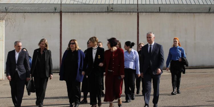 საქართველოს პირველმა ლედიმ, თამარ ბაგრატიონმა ქალ მსჯავრდებულებს დედის დღე მიულოცა